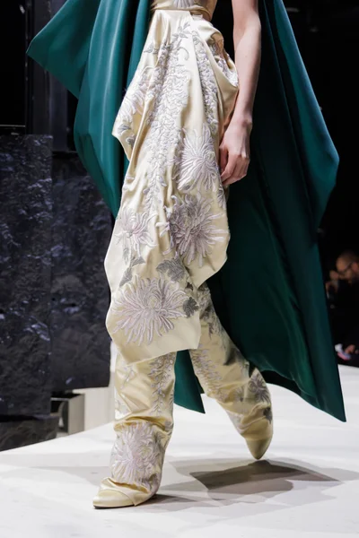 Look 148